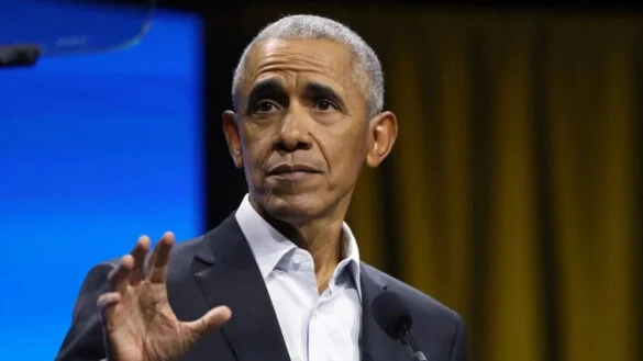 “All Americans At Risk”: Obama Says ‘Trump’s Gone Mad’ Sending Troops Into Chicago