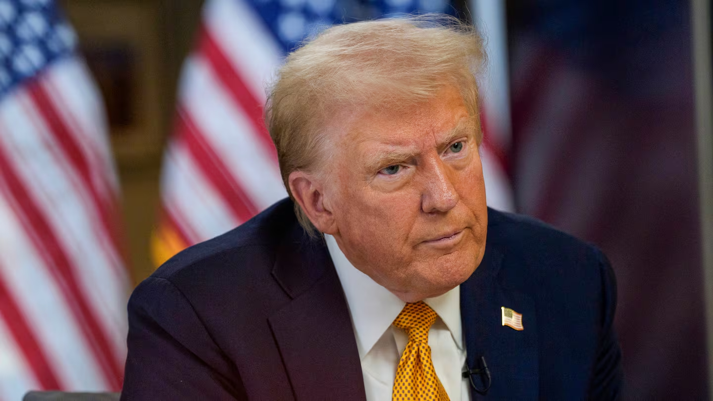 Massie Warns: Trump’s DOJ Is ‘Protecting Billionaires’ in Epstein Files