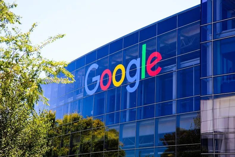 Hackers Issue Ultimatum to Google After Data Breach Warning